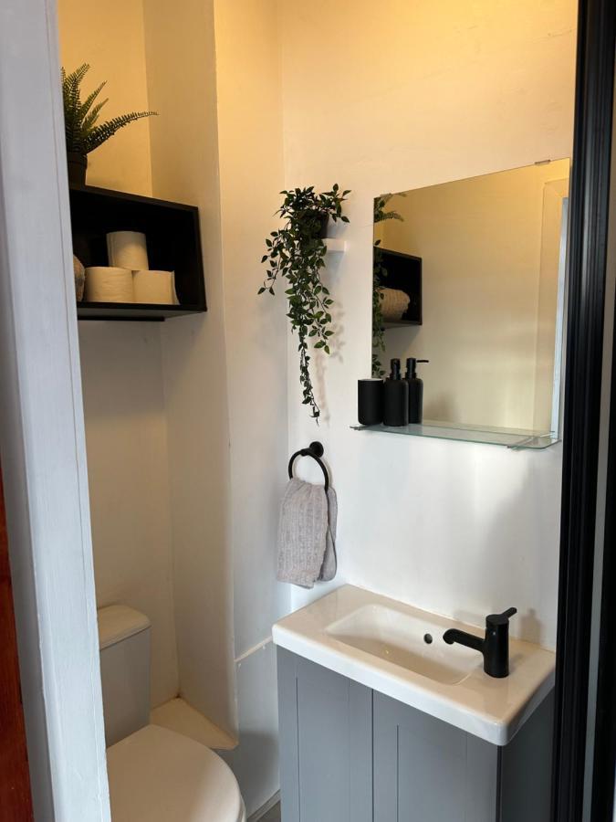 Modern En Suite Bedroom Close To City Centre Leeds  Dış mekan fotoğraf