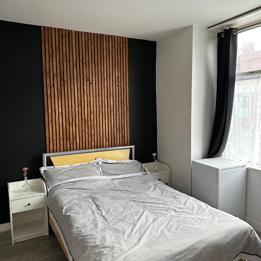Modern En Suite Bedroom Close To City Centre Leeds  Dış mekan fotoğraf